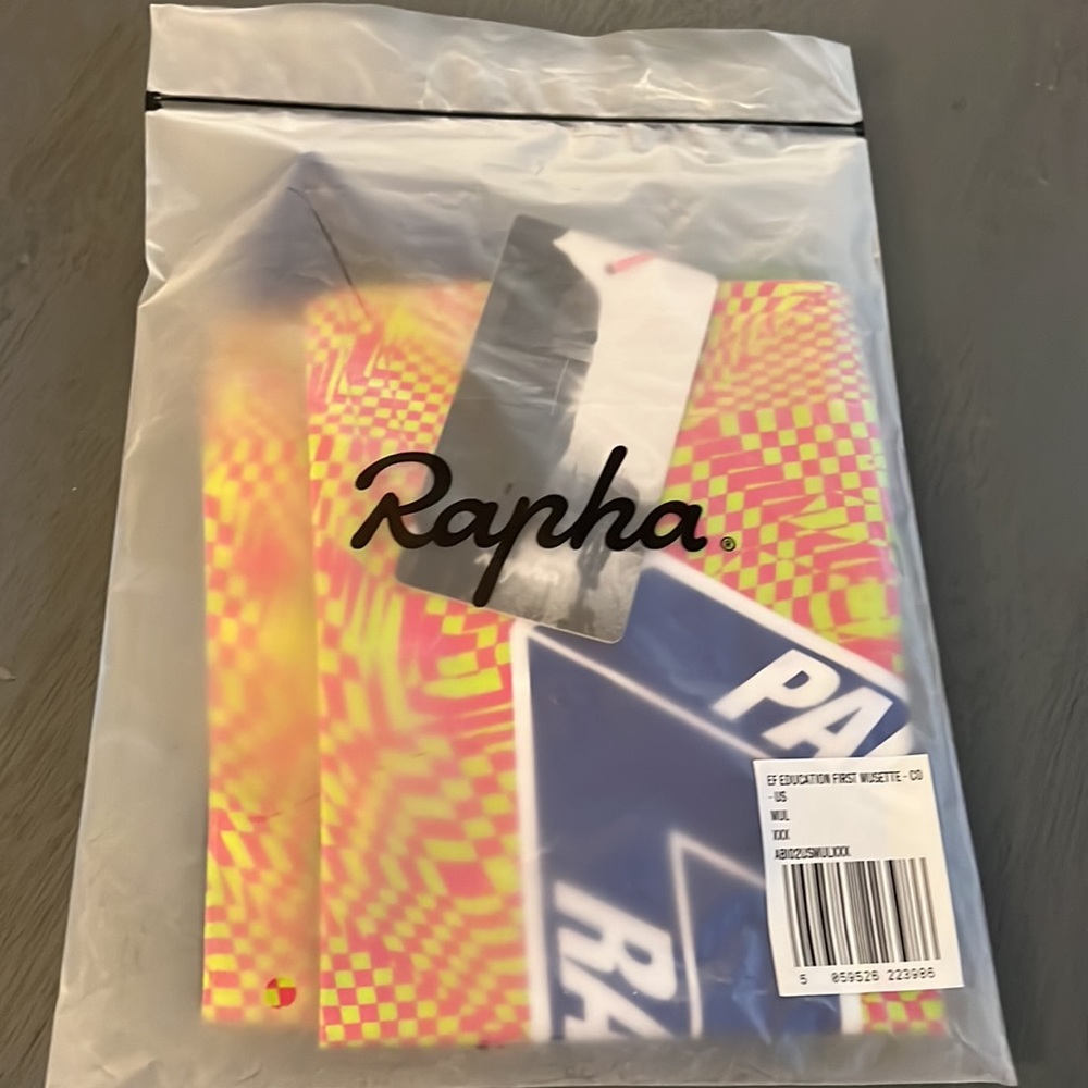 Palace × Rapha collab Musette NWT - Picture 4 of 7